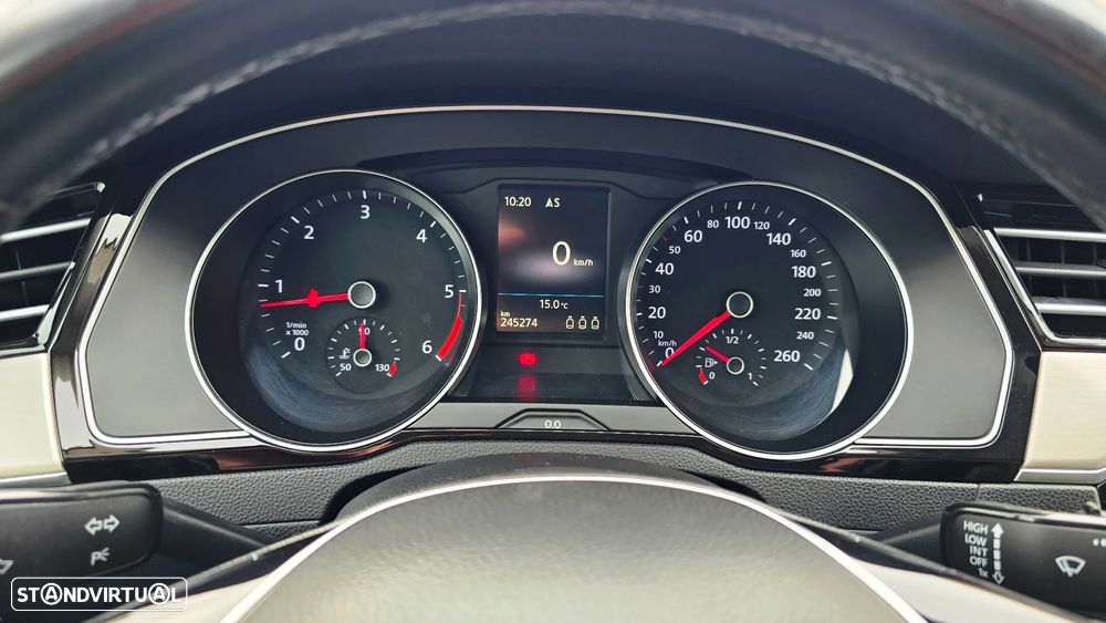 VW Passat 2.0 TDI Highline - 3