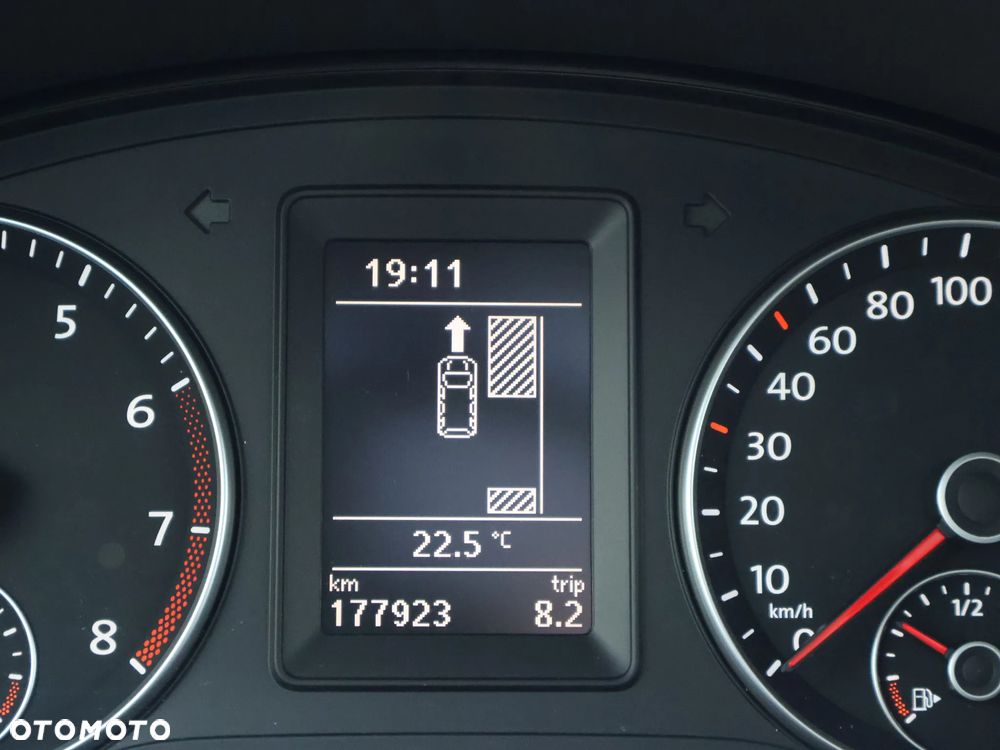 Volkswagen Touran 1.4 TSI Cup - 12