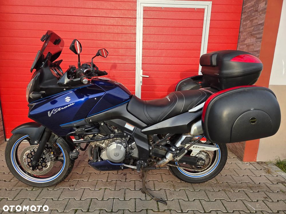 Suzuki V-STROM - 4