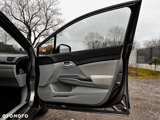 Honda Civic 1.8 i-VTEC Elegance - 29