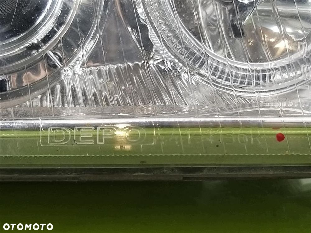 Reflektor lampa przód prawa Audi A4 B5 PRZED LIFTEM 95-99 R 4411136R - 5