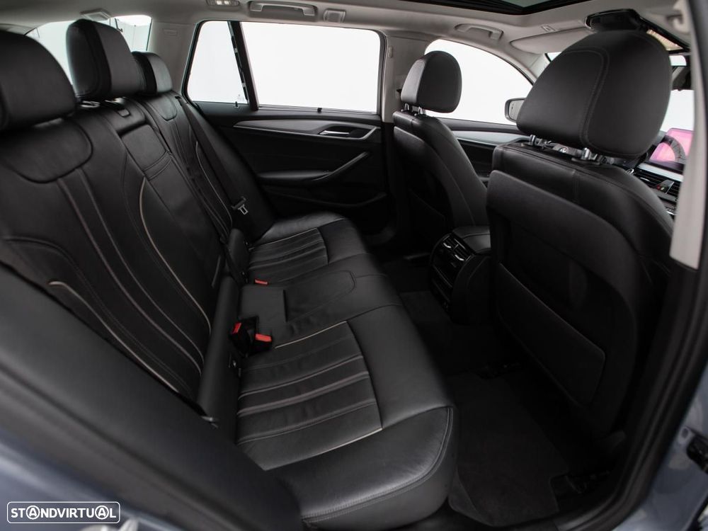 BMW 520 d Auto - 14