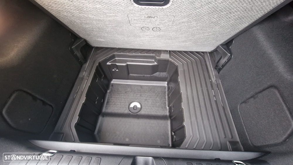 Ford Puma 1.0 EcoBoost MHEV Titanium - 14