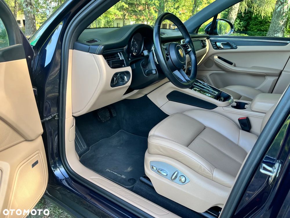 Porsche Macan Standard - 19