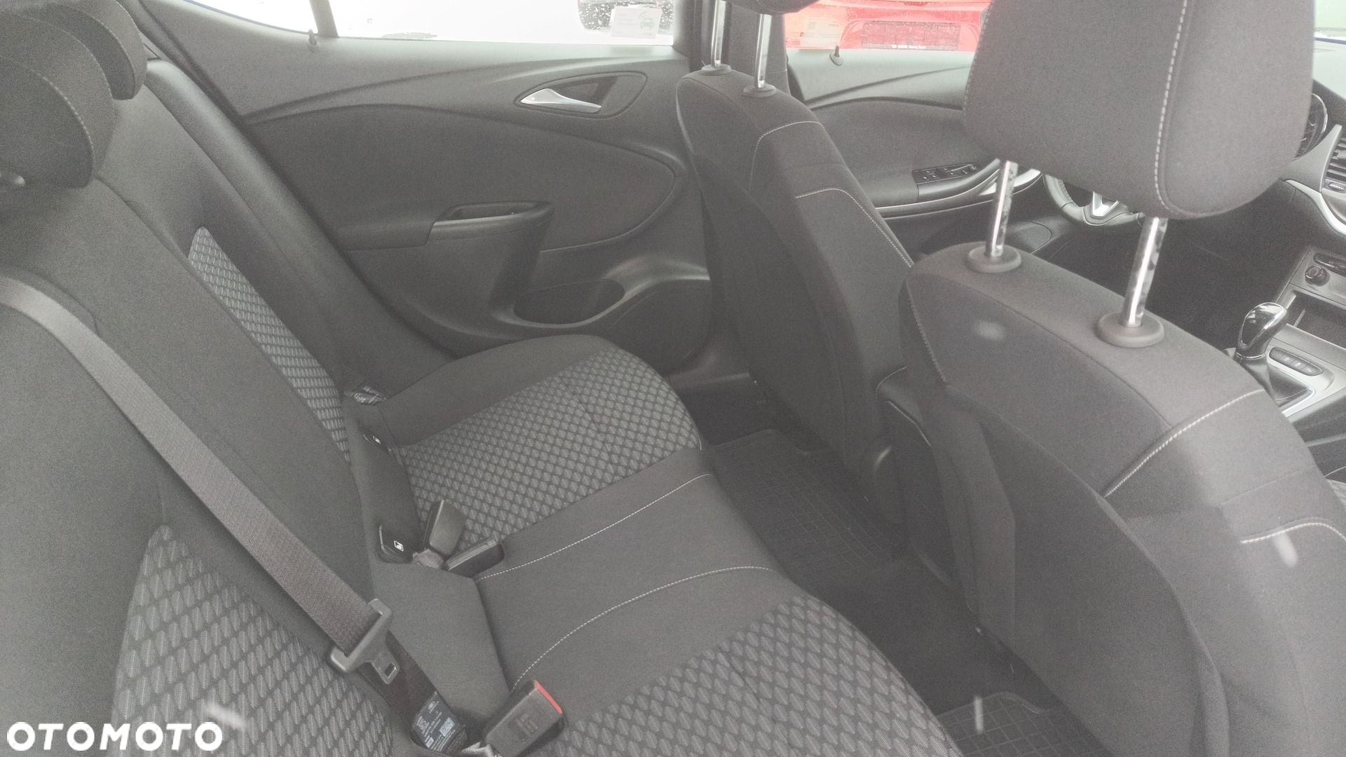 Opel Astra - 9