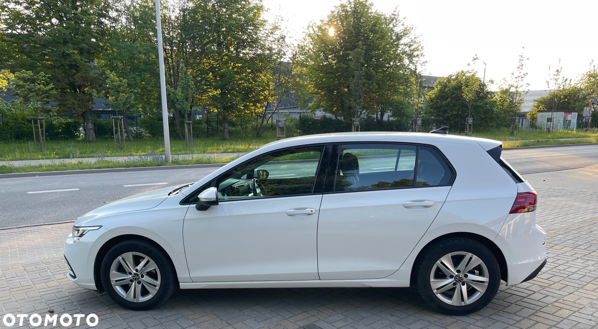 Volkswagen Golf VIII 1.0 TSI Life - 5