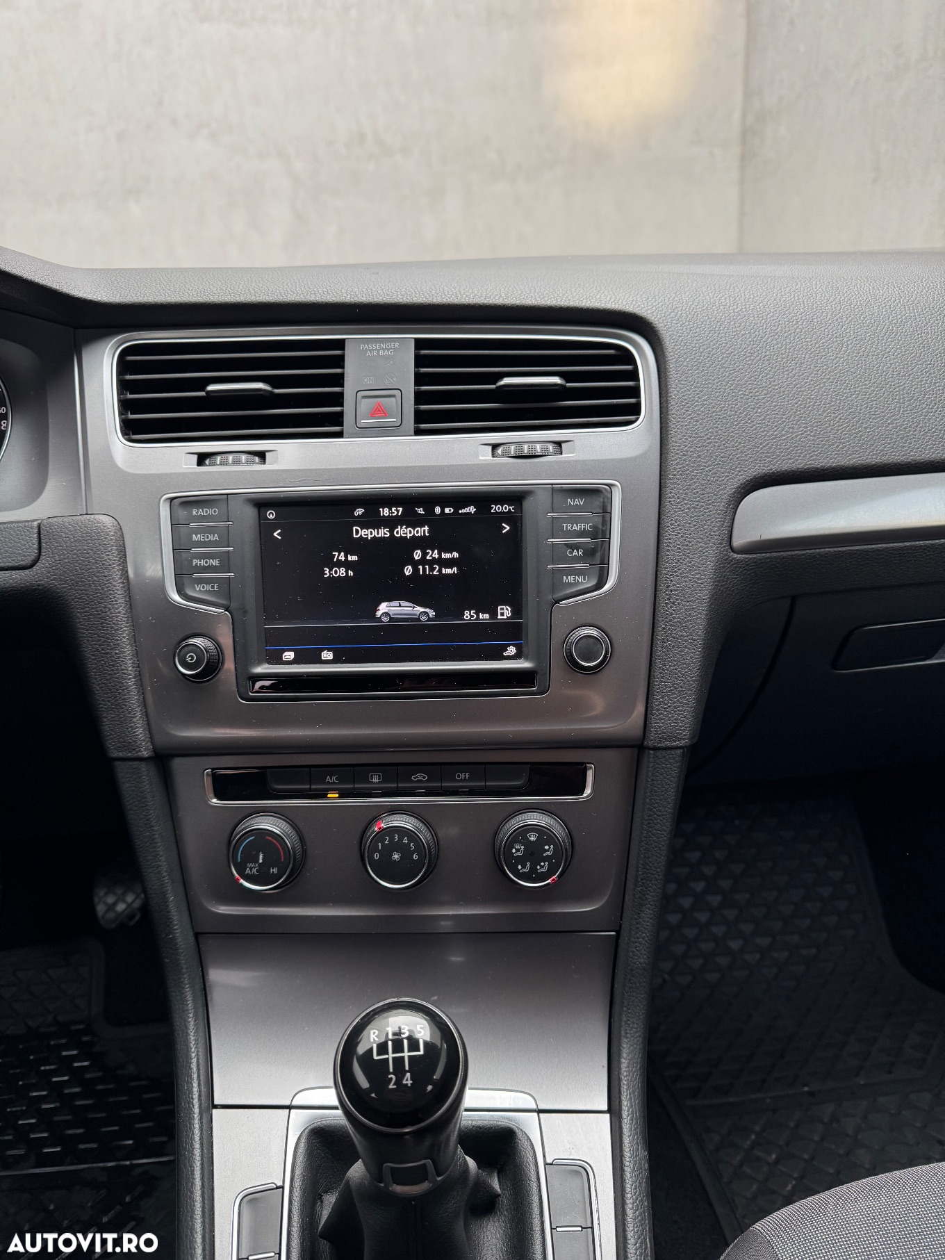 Volkswagen Golf 1.6 TDI (BlueMotion Technology) Comfortline - 15