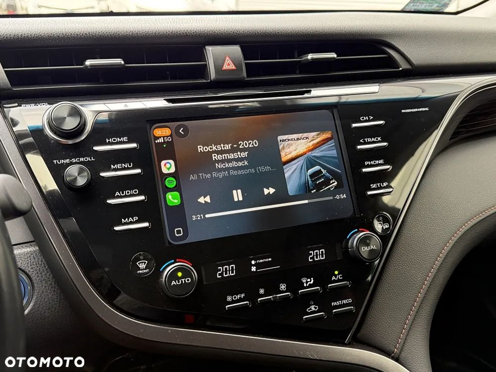 Toyota Camry 2.5 Hybrid Prestige CVT - 13