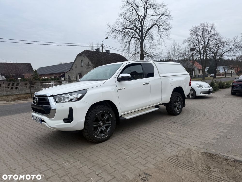 Toyota Hilux - 7