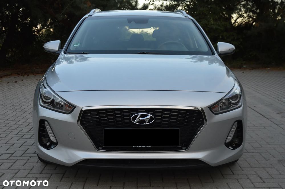 Hyundai i30 1.0 T-GDI Connect & Go - 3
