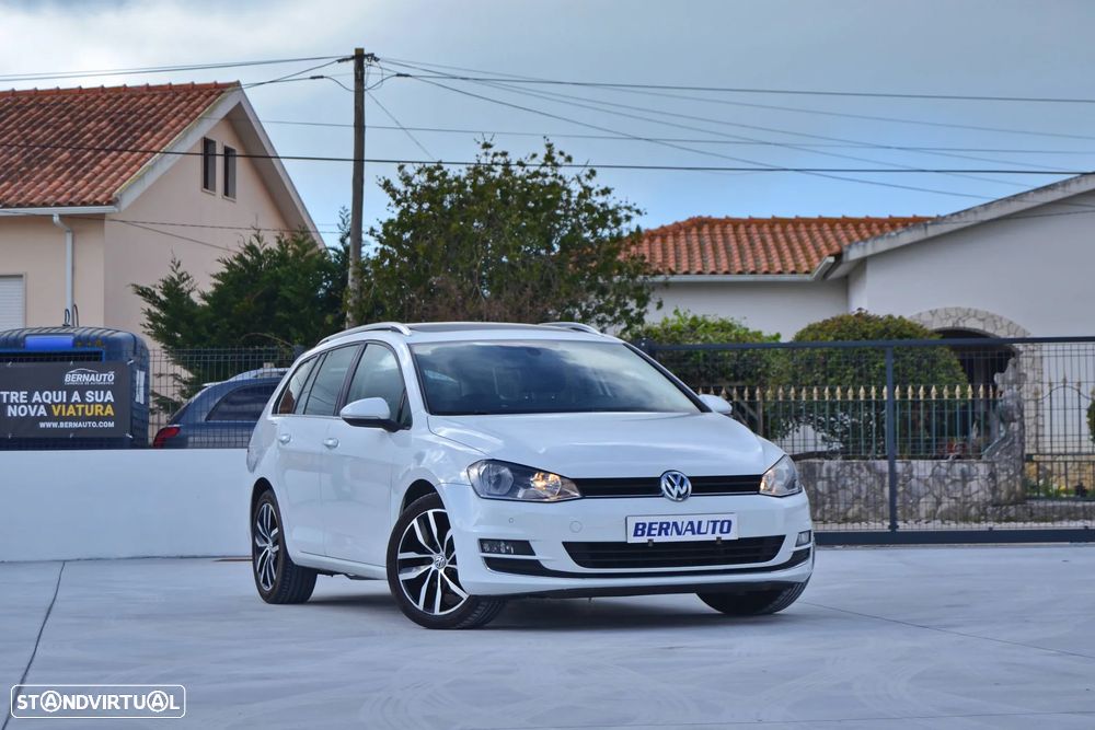 VW Golf Variant 1.6 TDi Highline DSG - 2