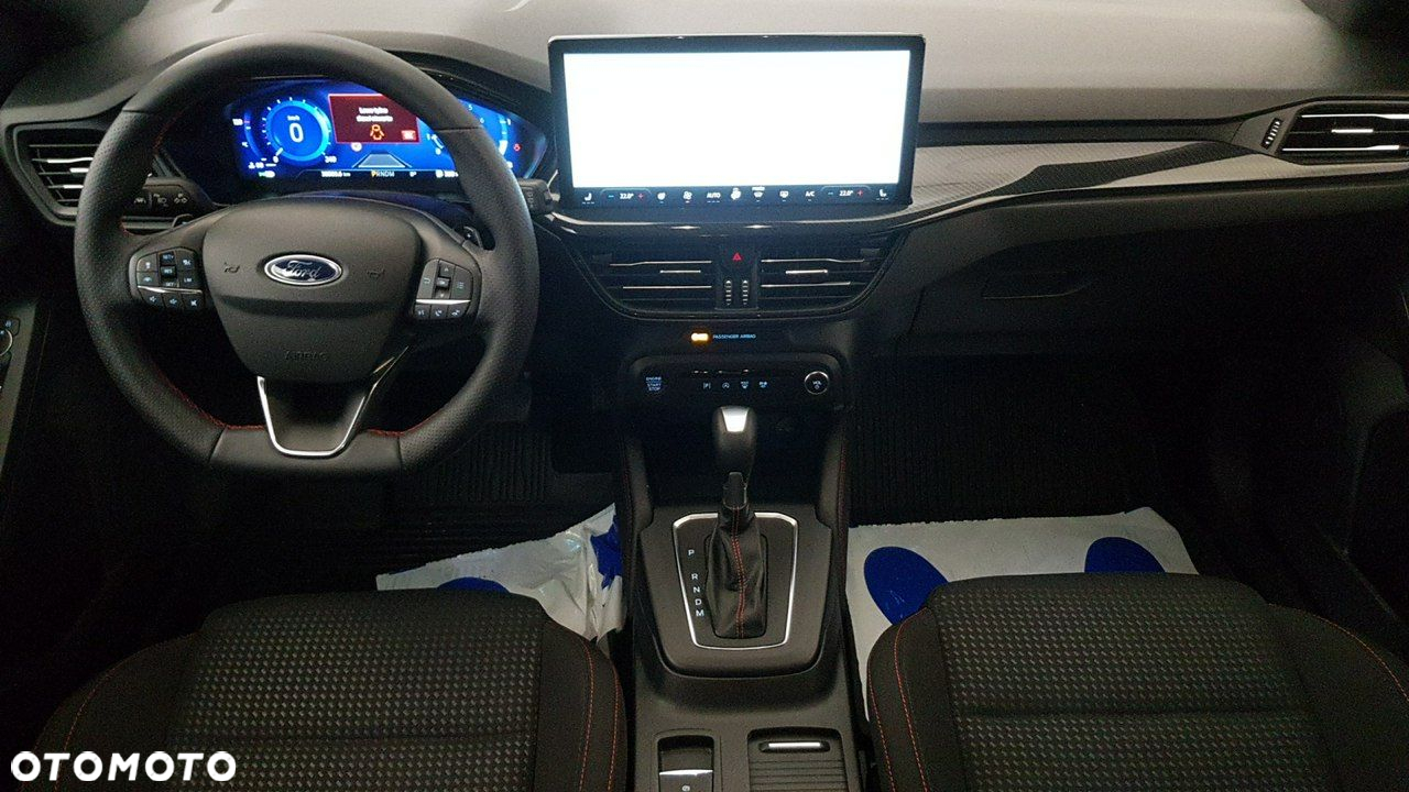 Ford Focus - 20