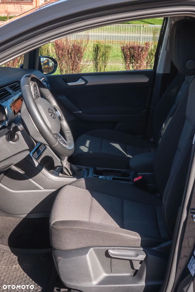 Volkswagen Touran 1.5 TSI EVO Comfortline - 12