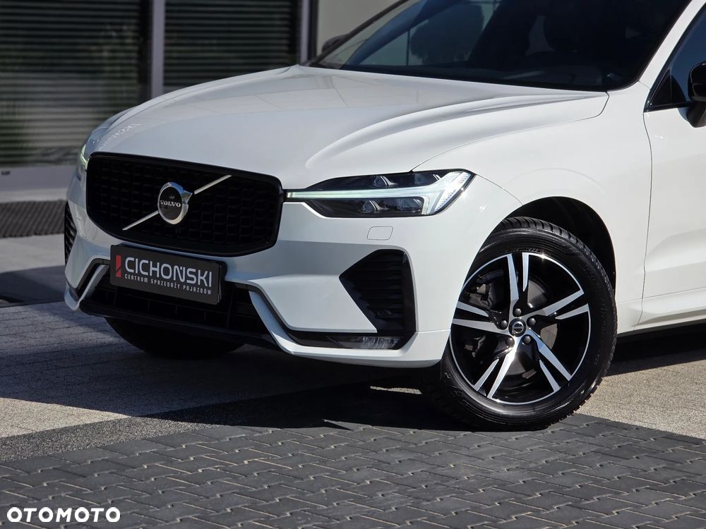 Volvo XC 60 B4 D AWD R-Design - 27