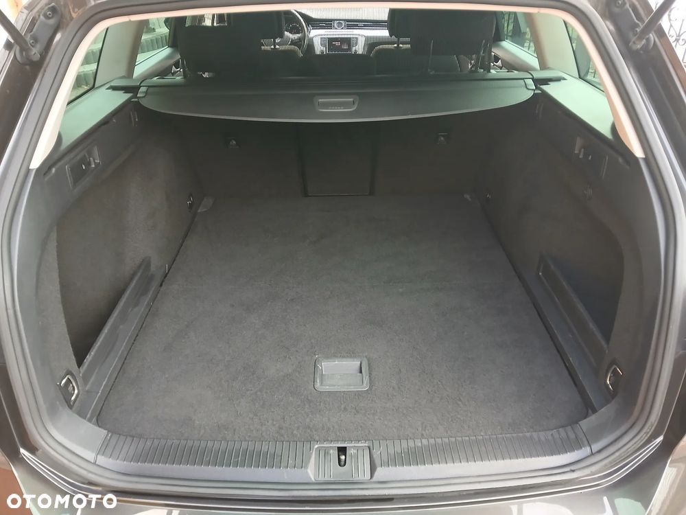 Volkswagen Passat 2.0 TDI BMT Comfortline - 15