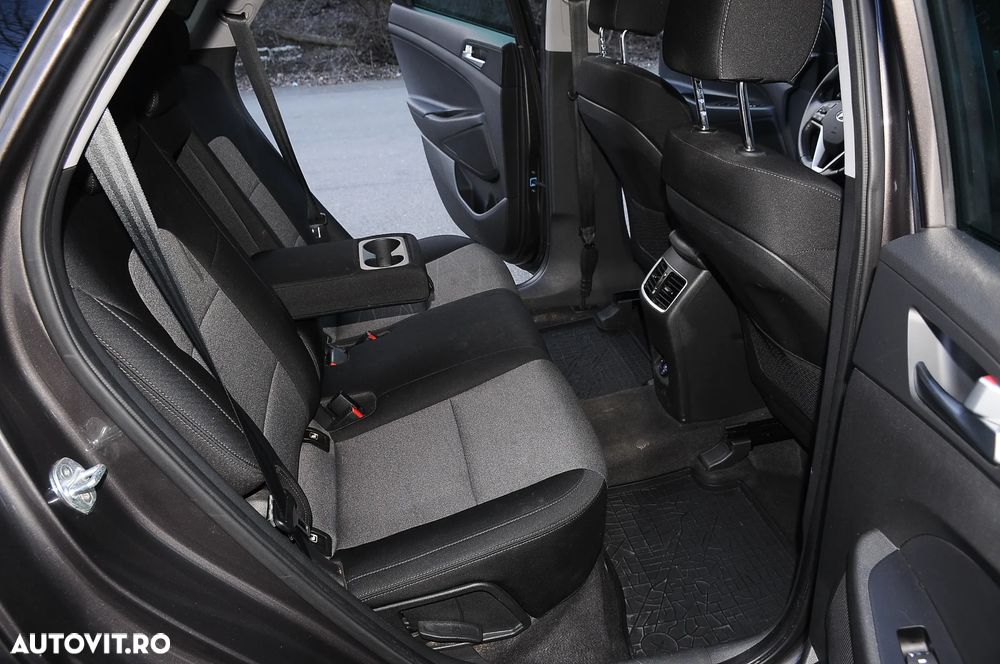 Hyundai Tucson 1.6 GDI 2WD 6MT Style - 8