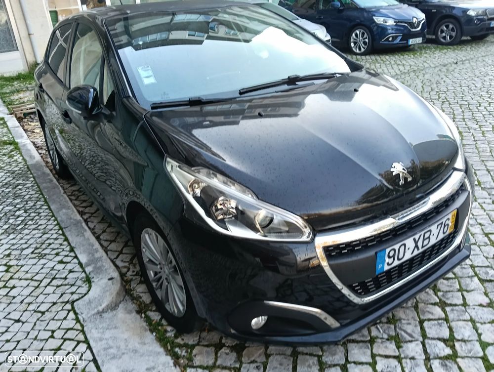 Peugeot 208 1.2 PureTech Style - 1