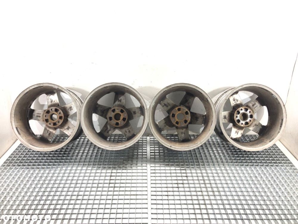 FELGA ALUMINIOWA KOMPLET 17 7J 5X112 ET 45  57,1 - 696.00 PLN - AUDI A3 (8P1) 2003 - 2013  AUDI - 6