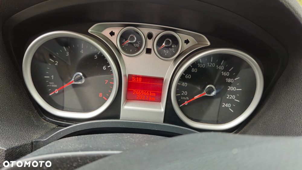 Ford Focus C-Max - 9