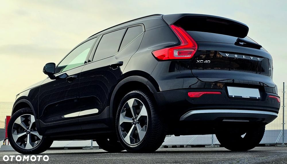 Volvo XC 40 - 21