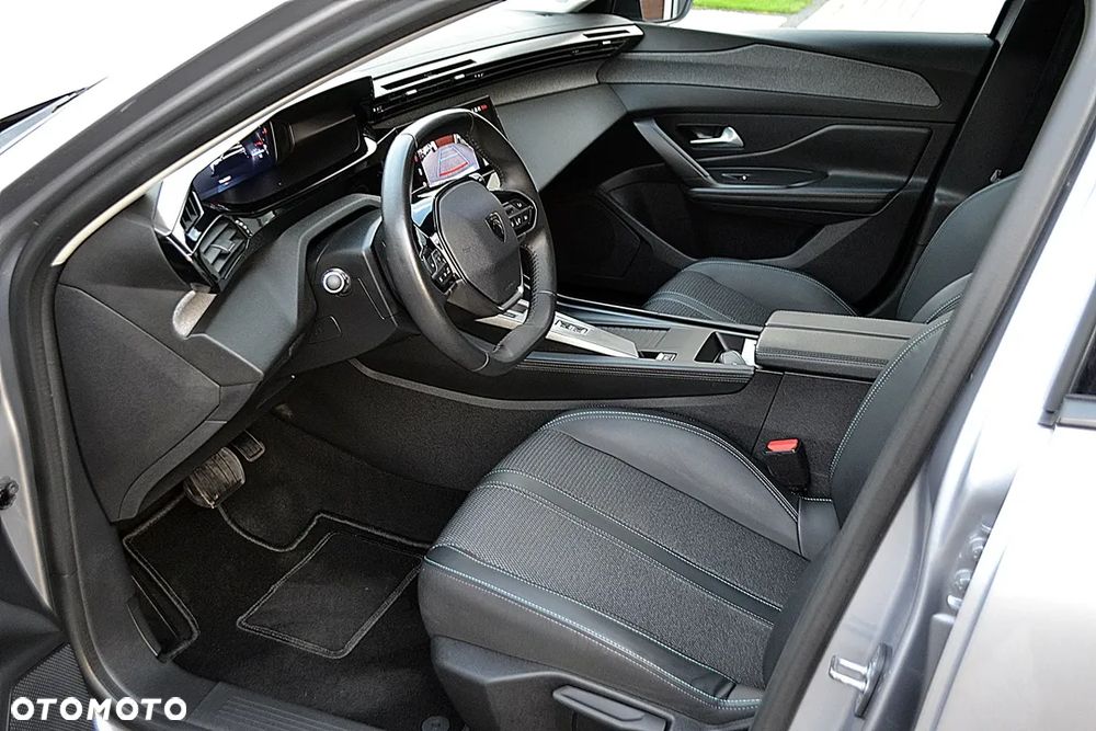 Peugeot 308 BlueHDi 130 EAT8 Allure - 13