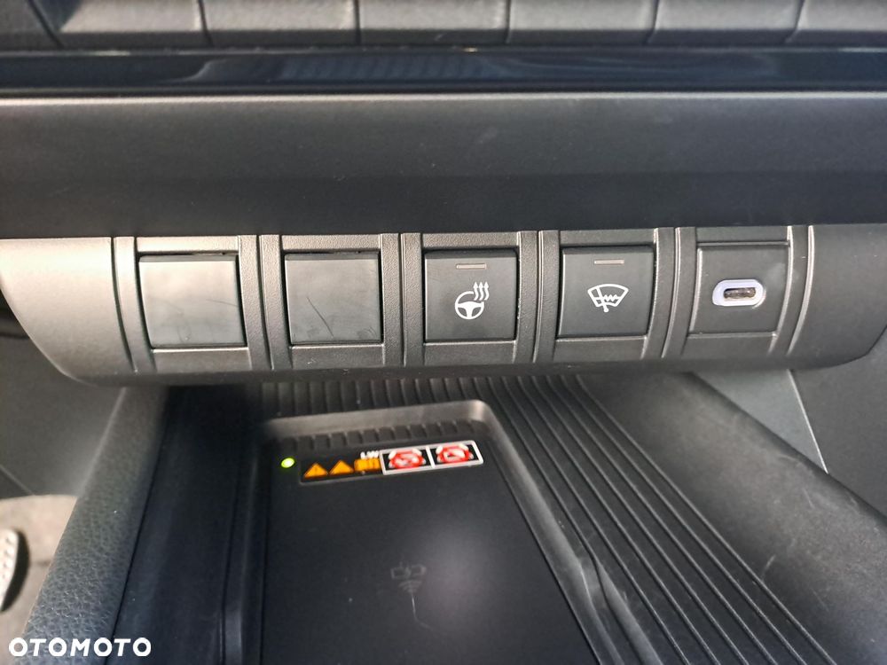 Toyota C-HR 1.8 Hybrid Executive - 18