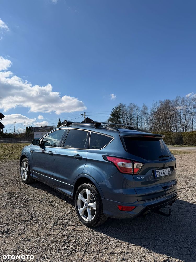 Ford Kuga - 23