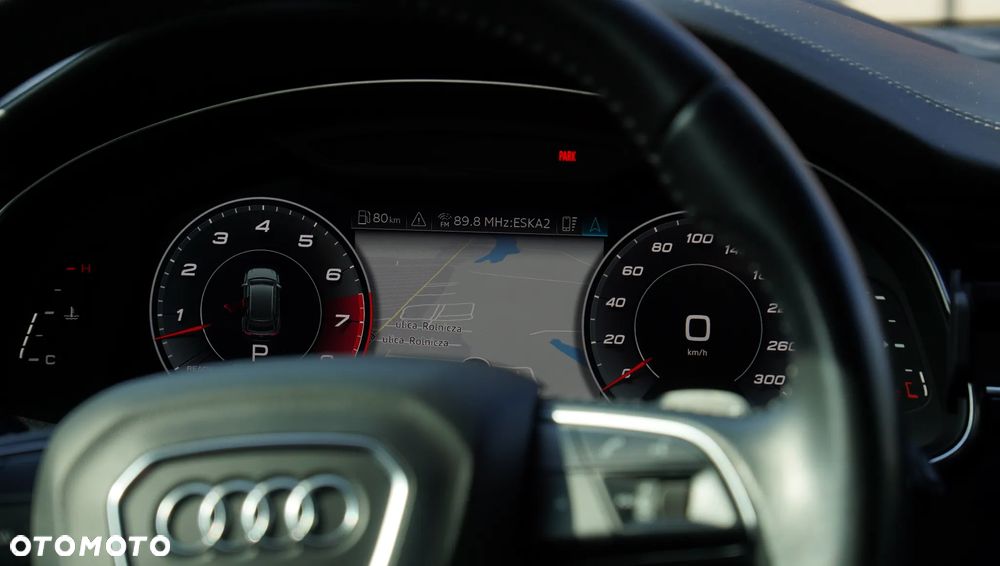 Audi Q8 55 TFSI quattro tiptronic - 25