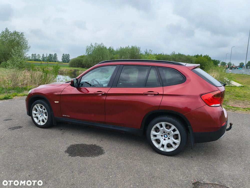 BMW X1 sDrive18d Sport Line - 9
