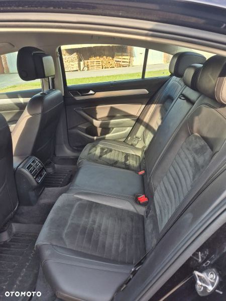 Volkswagen Passat - 9