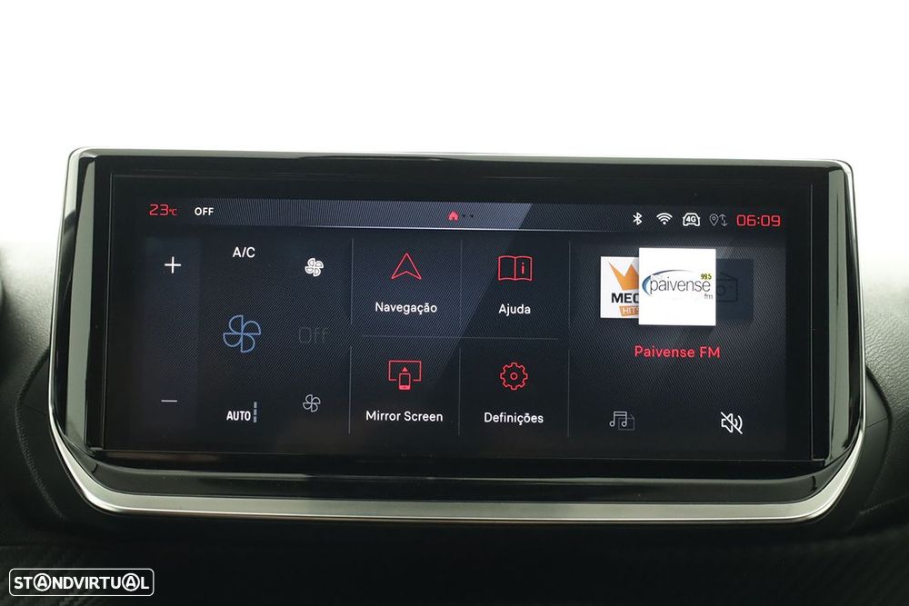 Peugeot 2008 1.2 PureTech Allure EAT8 - 10