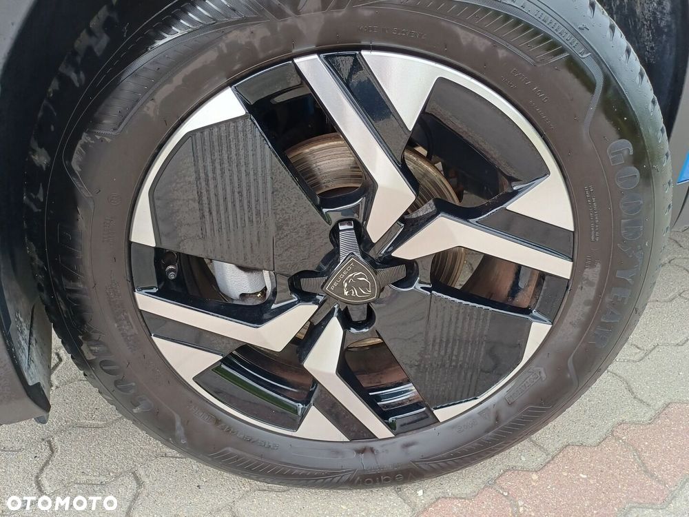 Peugeot 2008 - 9