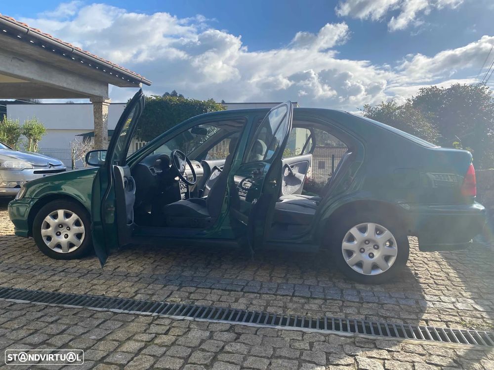 Honda Civic 1.4i - 5