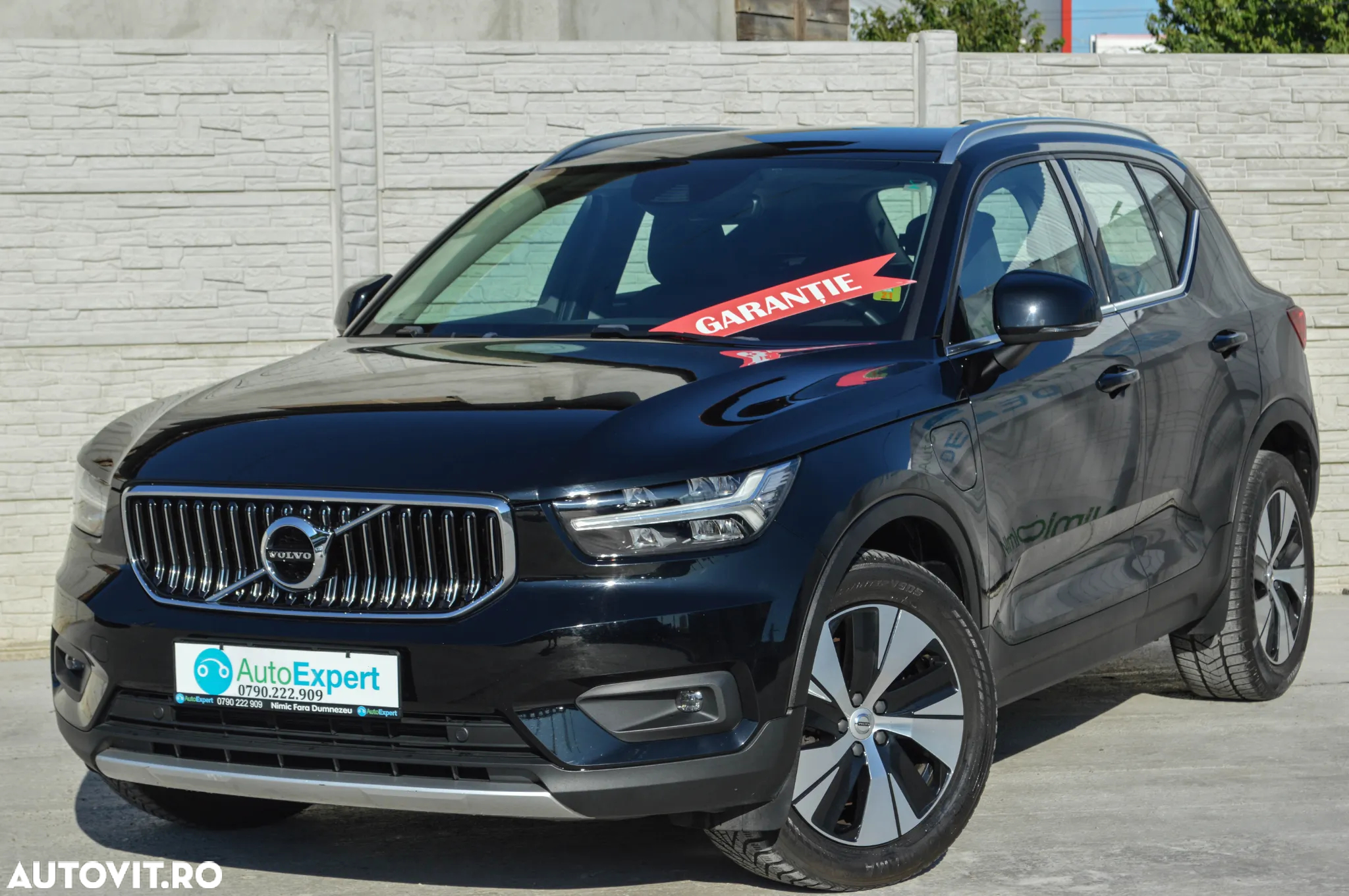 Volvo XC 40 Recharge T5 Twin Engine AT7 Inscription Expression - 10