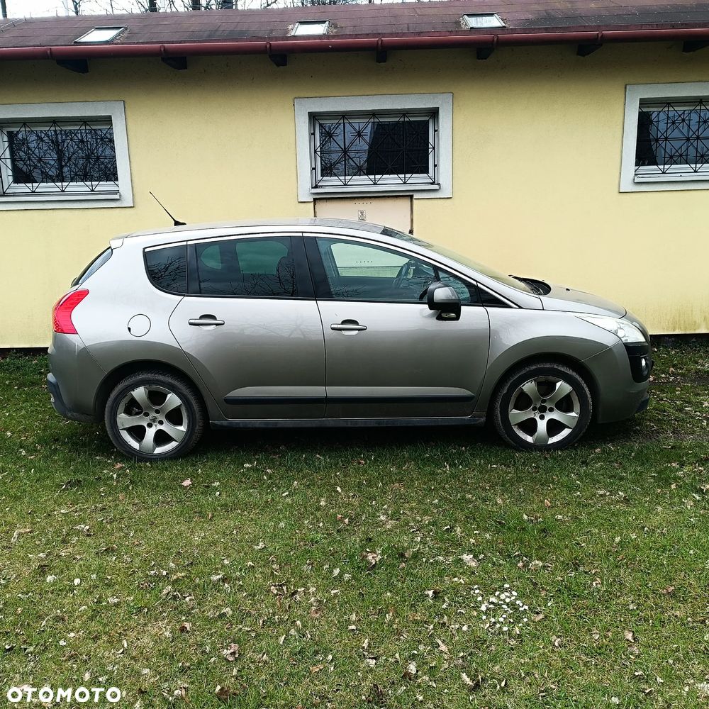 Peugeot 3008 1.6 Premium - 2
