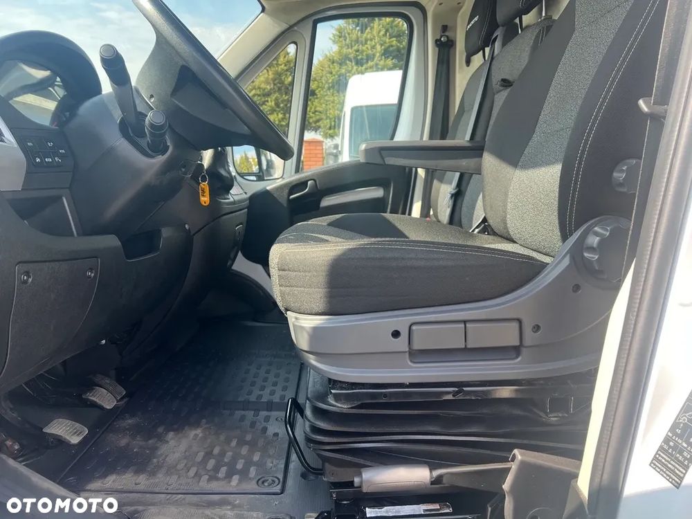 Fiat Ducato L4H3 2,3 160 KM z windą klima tempomat - 7