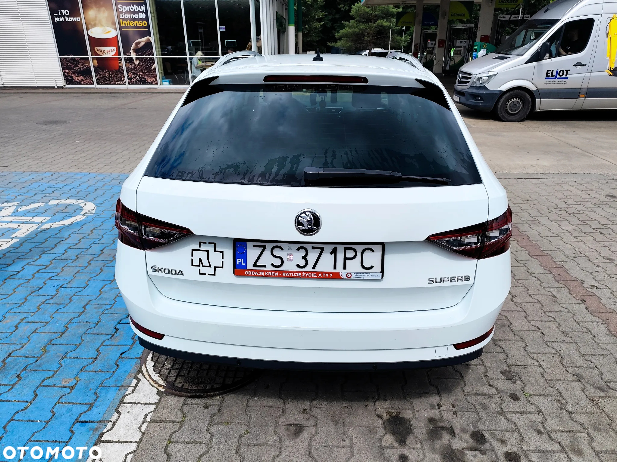 Skoda Superb 2.0 TDI DSG Style - 4