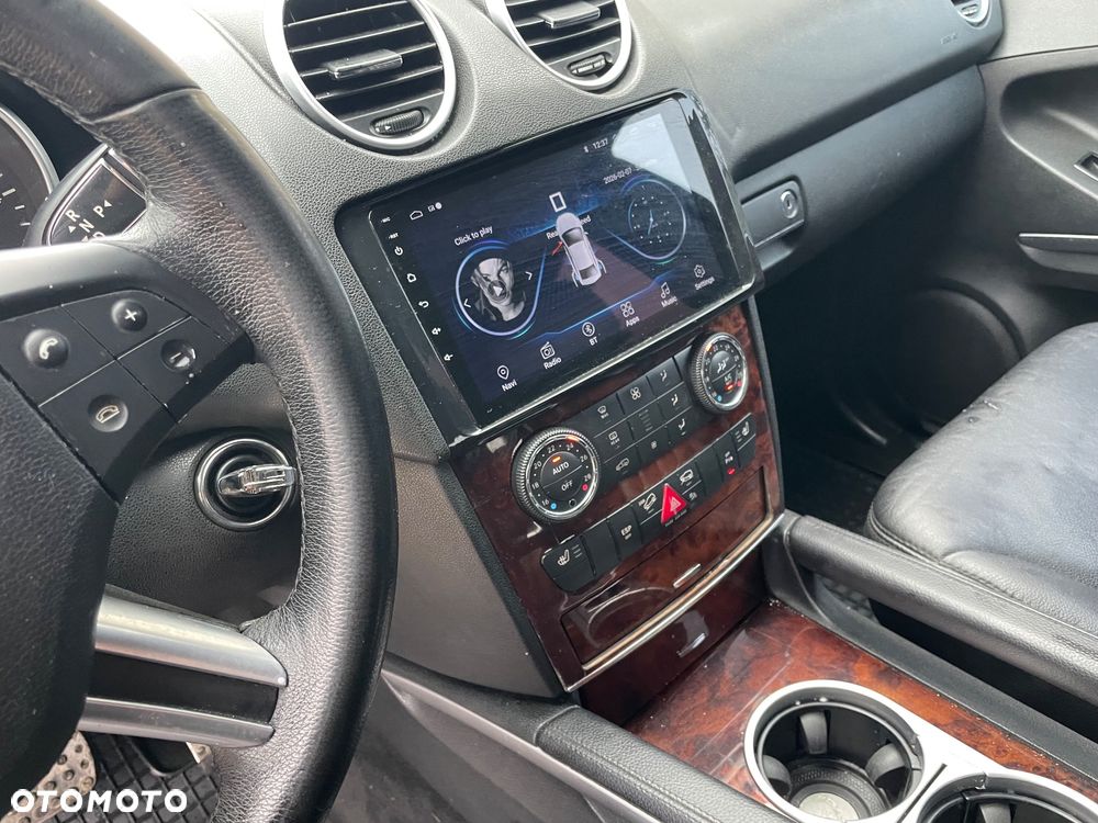 Mercedes-Benz ML - 36