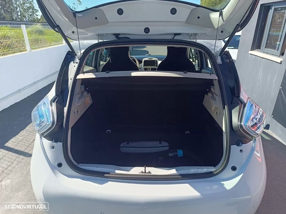 Renault Zoe (s/ Bateria) 41 kwh Life - 10