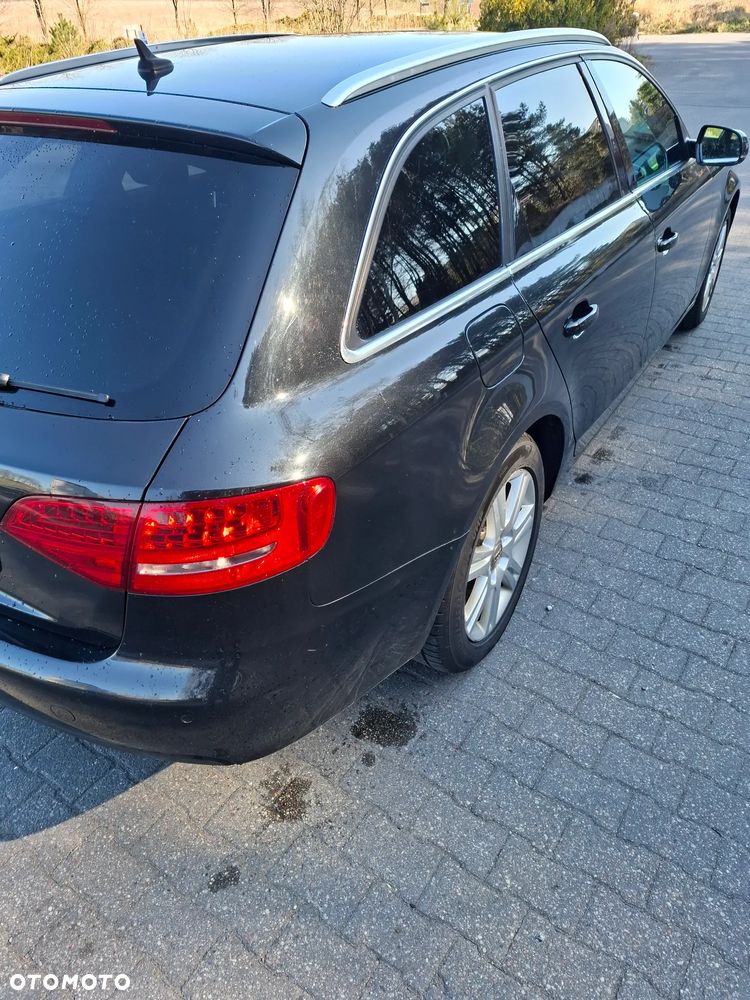 Audi A4 Avant - 7