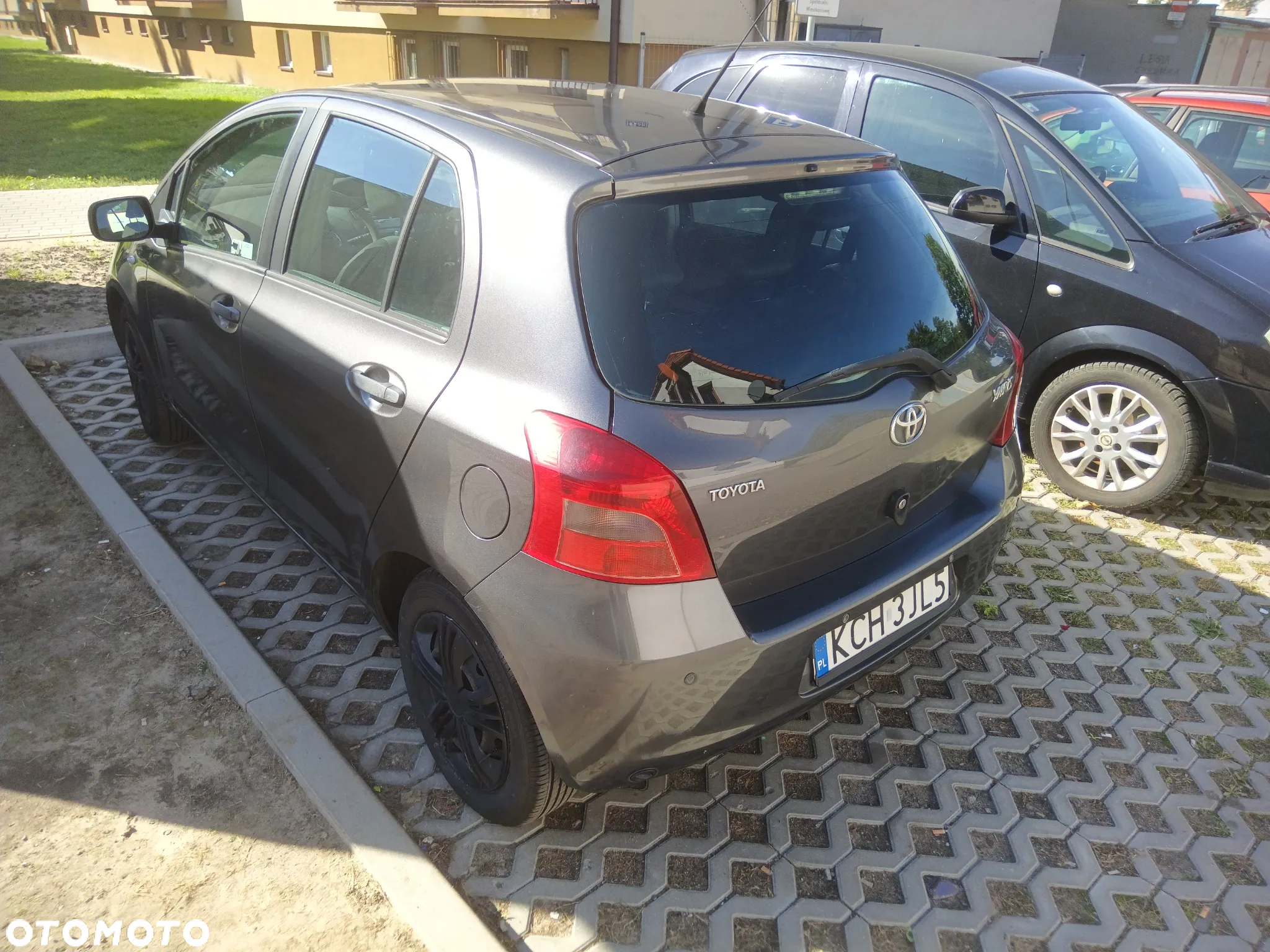 Toyota Yaris 1.3 Luna - 7