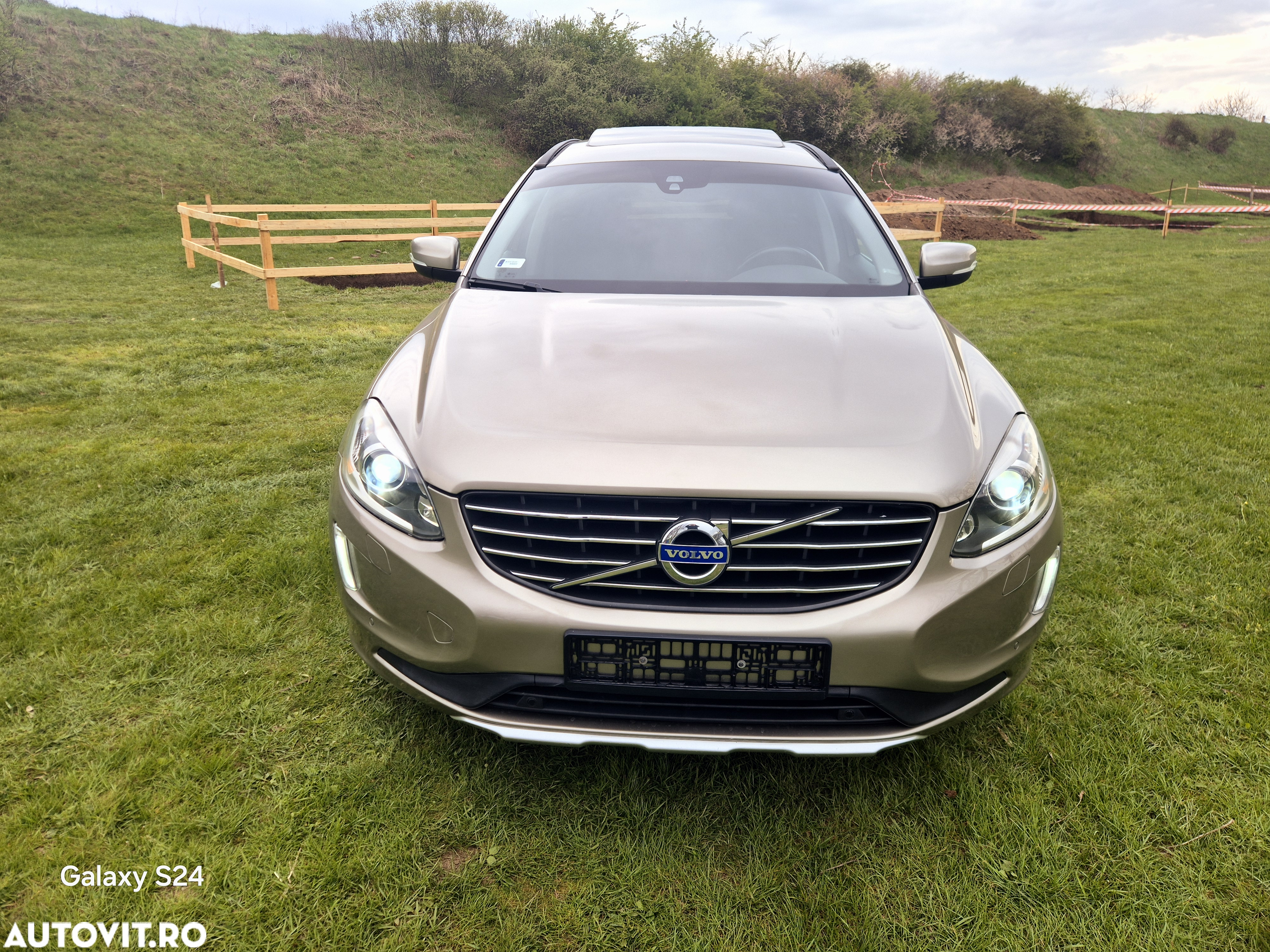 Volvo XC 60 D4 Geartronic Momentum - 30