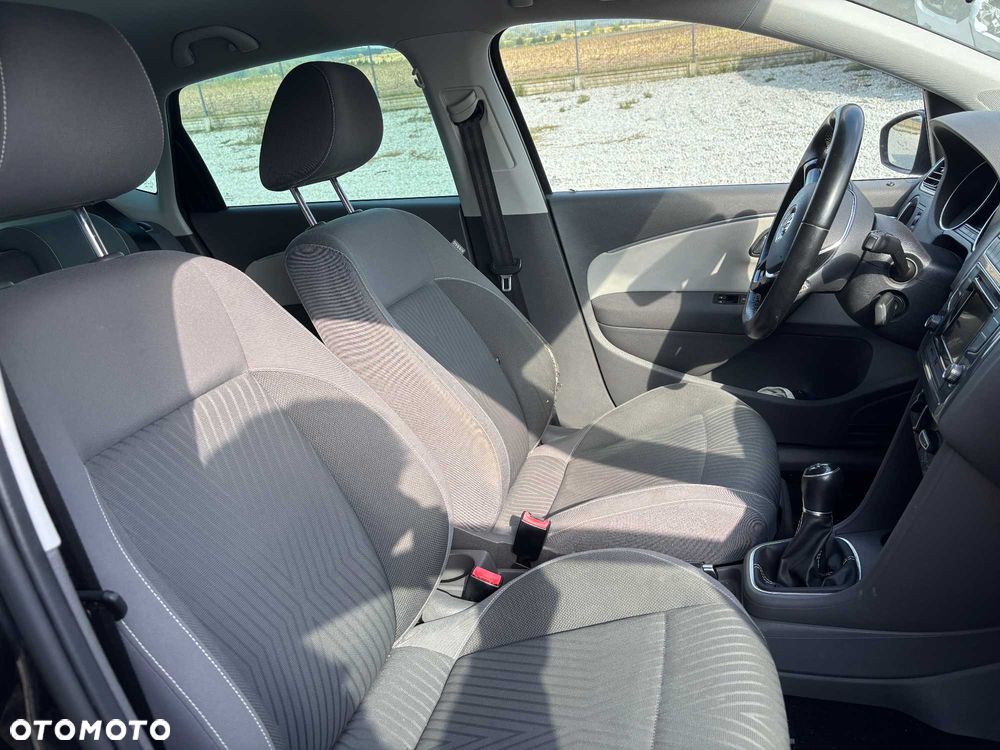 Volkswagen Polo - 13