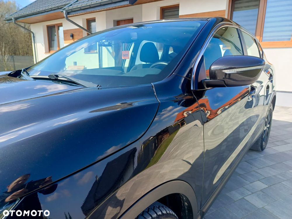 Nissan Qashqai - 4