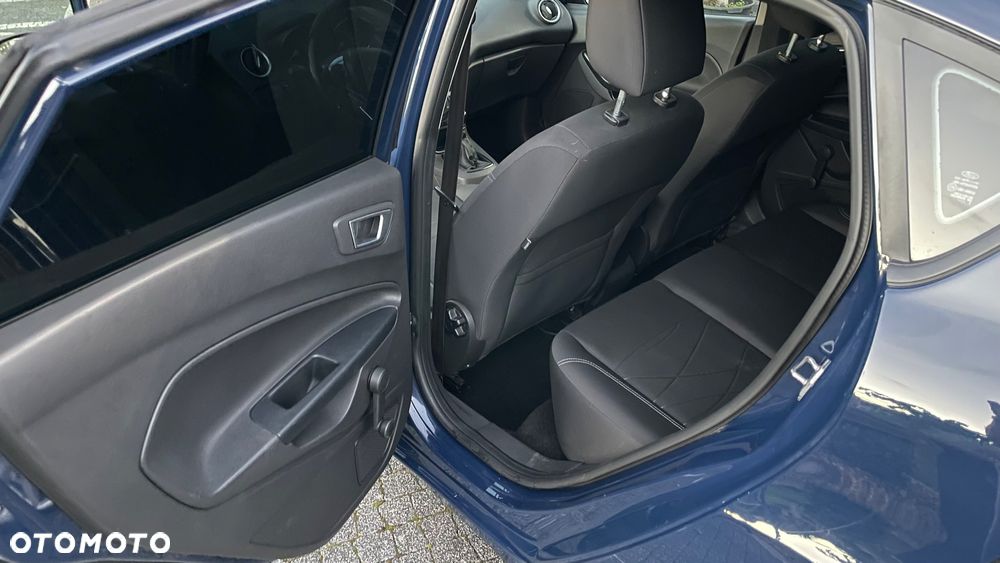 Ford Fiesta 1.5 TDCi Silver X Plus - 11
