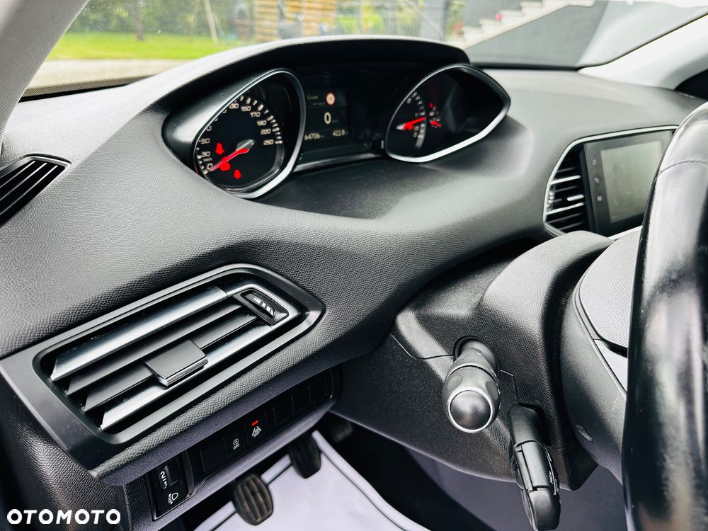 Peugeot 308 BlueHDi FAP 130 Stop & Start Allure Pack - 10