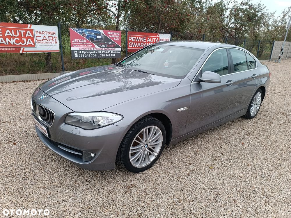 BMW 5 Series 2011 photo 5