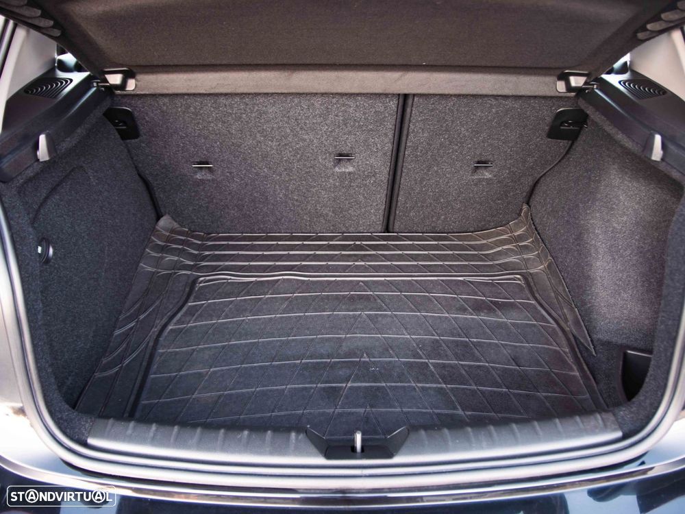 BMW 116 d EfficientDynamics - 38