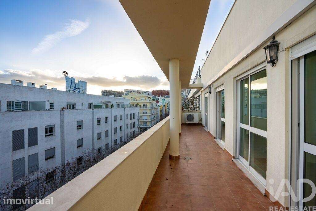 Apartamento T3 em Parque das Nações de 137,00 m2 - Grande imagem: 2/24