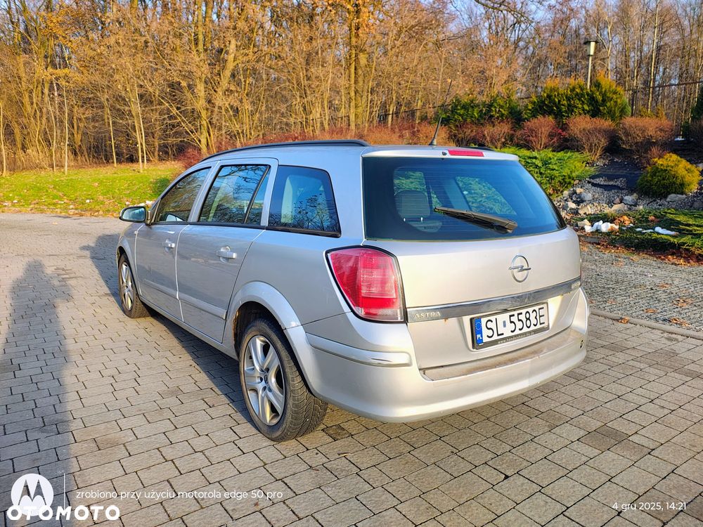 Opel Astra 1.7 CDTI DPF Edition - 3